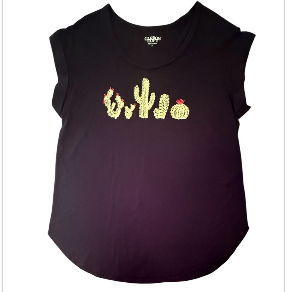NWOT Carbon Copy Women's Short Sleeve Cactus Embroidered Tee - Black Large
